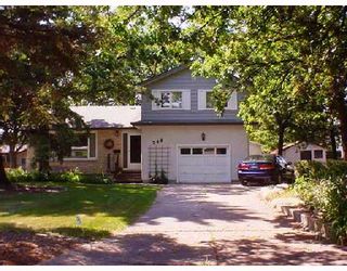 Photo 1: 248 PARKVILLE Bay in WINNIPEG: St Vital Single Family Detached for sale (South East Winnipeg)  : MLS®# 2713978