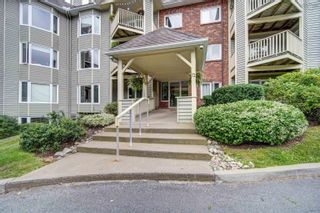 Photo 1: 404 12 Spinnaker Drive in Halifax: 8-Armdale/Purcell's Cove/Herring Residential for sale (Halifax-Dartmouth)  : MLS®# 202221473