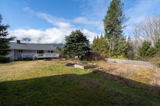 Photo 15: 38200 HOSPITAL Place in Squamish: Hospital Hill House for sale in "Hospital Hill" : MLS®# R2440002