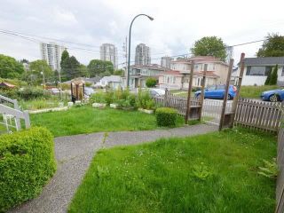 Photo 31: 5627 MELBOURNE Street in Vancouver: Collingwood VE House for sale (Vancouver East)  : MLS®# R2703519