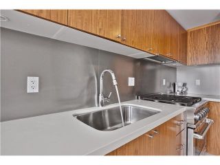 Photo 7: 416 1133 HOMER Street in Vancouver: Yaletown Condo for sale in "H&H" (Vancouver West)  : MLS®# V1057479