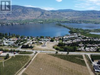 Photo 3: 10 HIBISCUS Court in Osoyoos: House for sale : MLS®# 197282