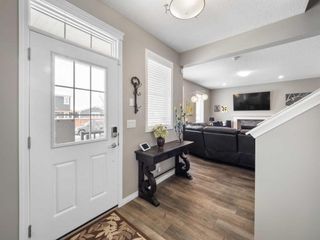 Photo 4: 12 Yorkstone Heath SW in Calgary: Yorkville Detached for sale : MLS®# A2124554