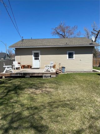 Photo 2: 450 Curwen Street in Cartwright: House for sale : MLS®# 202410521