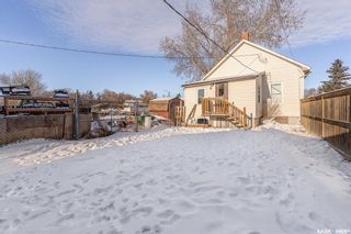 Photo 8: 957 Ominica Street West in Moose Jaw: Palliser Residential for sale : MLS®# SK915300