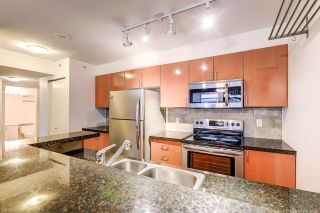 Photo 1: 1109 2763 CHANDLERY Place in Vancouver: South Marine Condo for sale in "RIVER DANCE" (Vancouver East)  : MLS®# R2427042