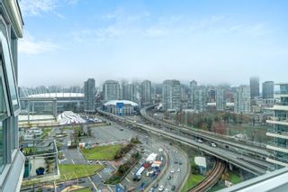 Photo 9: 2201 120 MILROSS Avenue in Vancouver: Downtown VE Condo for sale (Vancouver East)  : MLS®# R2847262