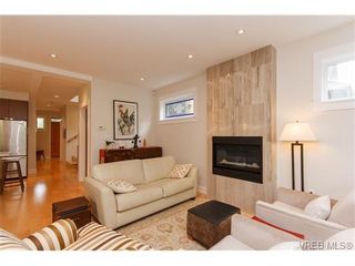 Photo 9: 450 Moss St in VICTORIA: Vi Fairfield West House for sale (Victoria)  : MLS®# 691702