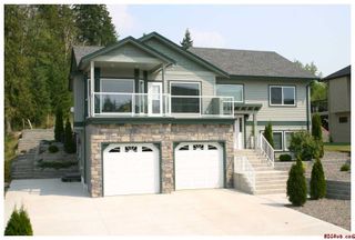 Photo 2: 1920 - 24th Street S.E. in Salmon Arm: Lakeview Meadows House for sale : MLS®# 10014760
