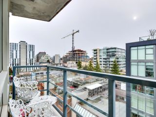 Photo 10: 1102 1570 W 7TH Avenue in Vancouver: Fairview VW Condo for sale in "Terraces on 7th" (Vancouver West)  : MLS®# R2749831