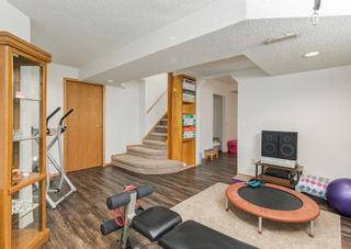 Photo 24: 111 Rivergreen Place SE in Calgary: Riverbend Detached for sale : MLS®# A1203739