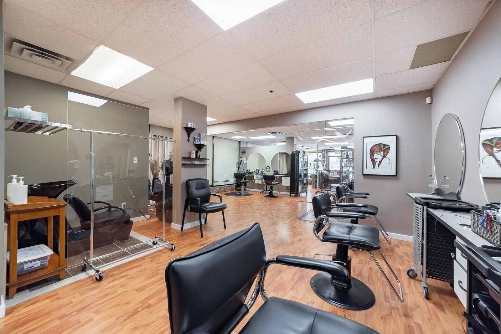 Main Photo:  in Port Coquitlam: Central Pt Coquitlam Business for sale : MLS®# C8046475