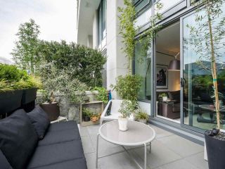 Photo 18: 104 1678 PULLMAN PORTER Street in Vancouver: Mount Pleasant VE Townhouse for sale in "Navio North" (Vancouver East)  : MLS®# R2486522