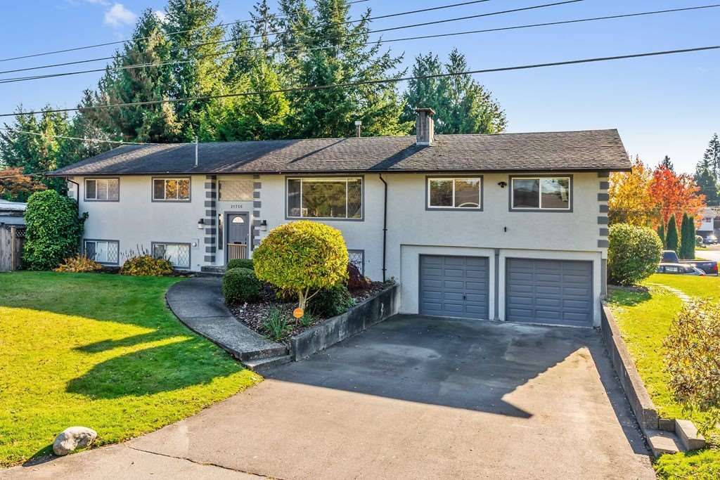 Main Photo: 21756 DONOVAN Avenue in Maple Ridge: West Central House for sale : MLS®# R2316345