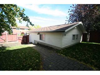 Photo 20: 455 BERKLEY Crescent NW in CALGARY: Beddington Residential Detached Single Family for sale (Calgary)  : MLS®# C3446883