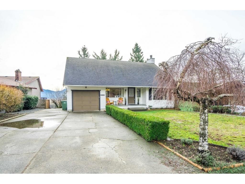 Photo 1: Photos: 35234 ROCKWELL Drive in Abbotsford: Abbotsford East House for sale : MLS®# R2645566