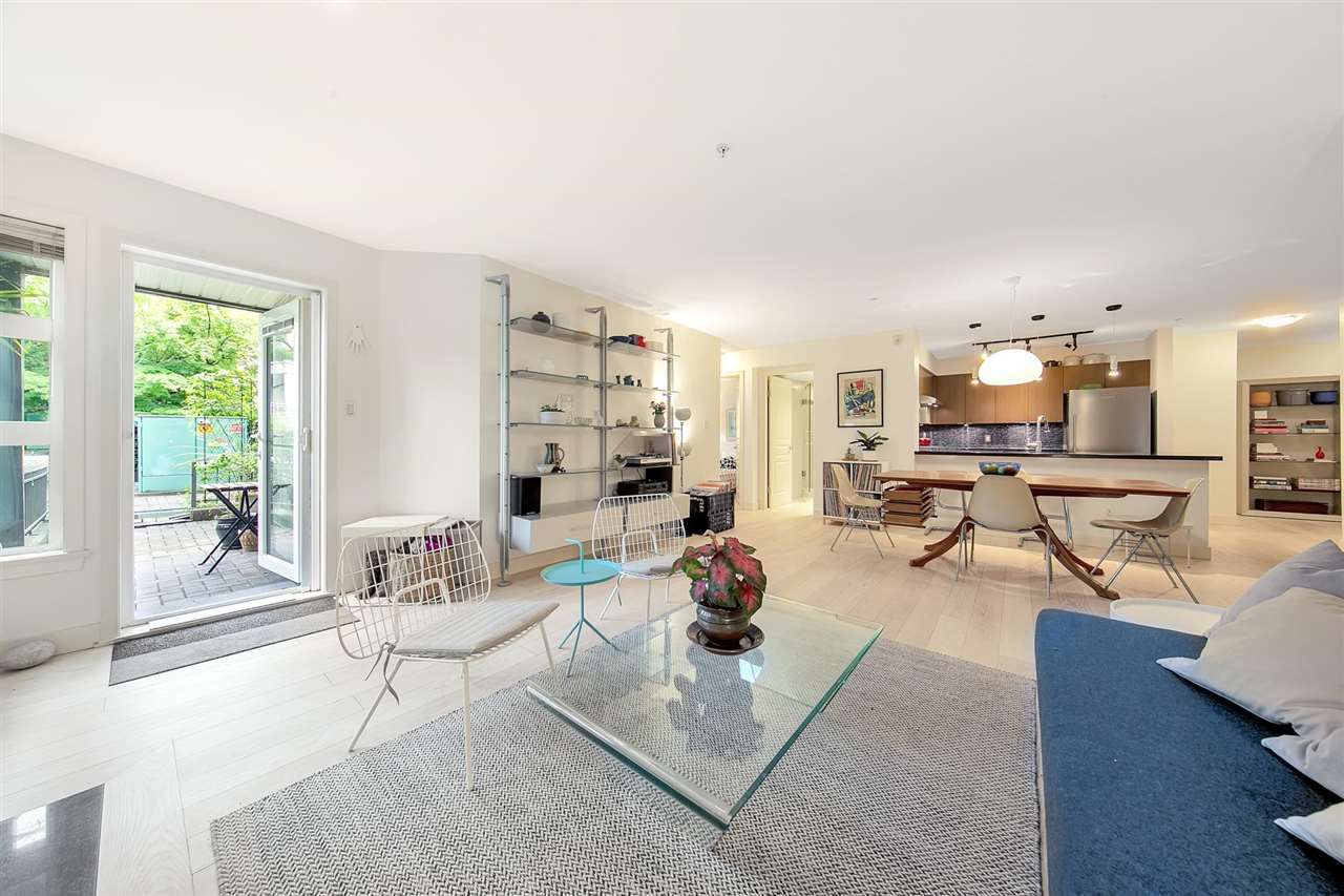 Main Photo: 105 2161 W 12TH Avenue in Vancouver: Kitsilano Condo for sale in "THE CARLINGS" (Vancouver West)  : MLS®# R2590728