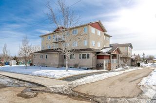 Photo 2: 4 1505 19th Street West in Saskatoon: Pleasant Hill Residential for sale : MLS®# SK963056