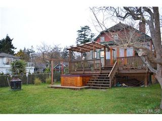 Photo 19: 1043 Bewdley Ave in VICTORIA: Es Old Esquimalt House for sale (Esquimalt)  : MLS®# 719684