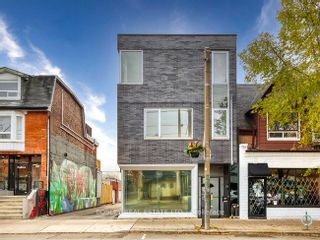 Photo 29: 899 Dundas Street W in Toronto: Trinity-Bellwoods House (3-Storey) for sale (Toronto C01)  : MLS®# C8107536