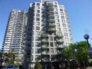 Photo 11: 801 828 AGNES STREET in New Westminster: Downtown NW Condo for sale : MLS®# R2065181