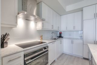 Photo 11: 9075 Jane St Unit #2202 in Vaughan: Concord Condo for sale : MLS®# N6802784