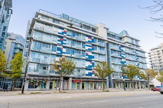 Photo 3: 602 63 W 2ND Avenue in Vancouver: False Creek Condo for sale (Vancouver West)  : MLS®# R2875841