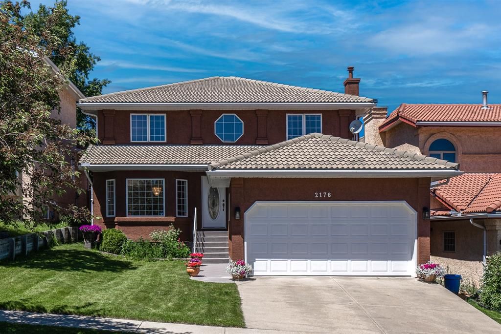 Main Photo: 2176 Sirocco Drive SW in Calgary: Signal Hill Detached for sale : MLS®# A2005816
