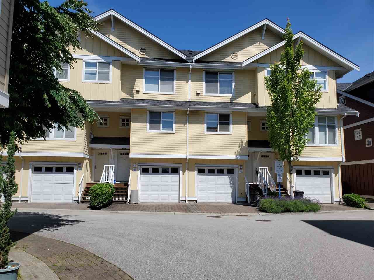Main Photo: 70 935 EWEN Avenue in New Westminster: Queensborough Townhouse for sale in "COOPERS LANDING" : MLS®# R2466265