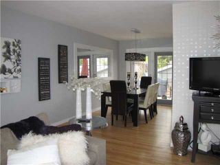 Photo 5: 20 FLAVELLE Road SE in CALGARY: Fairview Residential Detached Single Family for sale (Calgary)  : MLS®# C3523862