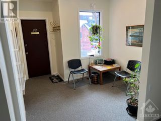 Photo 15: 436 GILMOUR STREET in Ottawa: Office for sale : MLS®# 1369255