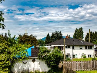 Photo 21: 5329 WOODSWORTH Street in Burnaby: Central BN House for sale (Burnaby North)  : MLS®# R2455225