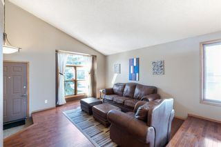 Photo 5: 56 Sanderling Rise NW in Calgary: Sandstone Valley Detached for sale : MLS®# A1216169