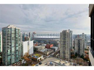 Photo 12: 2504 977 MAINLAND Street in Vancouver: Yaletown Condo for sale in "YALETOWN PARK III" (Vancouver West)  : MLS®# V1094535