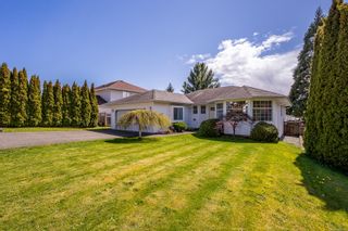 Photo 2: 647 Steenbuck Dr in Campbell River: CR Campbell River Central House for sale : MLS®# 906868