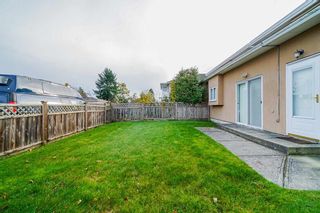 Photo 18: 6866 SUSSEX Avenue in Burnaby: Metrotown 1/2 Duplex for sale (Burnaby South)  : MLS®# R2426785