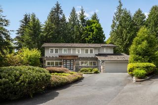Main Photo: 534 EVERGREEN Place in North Vancouver: Delbrook House for sale : MLS®# R2891865