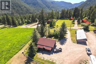 Photo 5: 1129 Creighton Valley Road, in Lumby: Hospitality for sale : MLS®# 10276959
