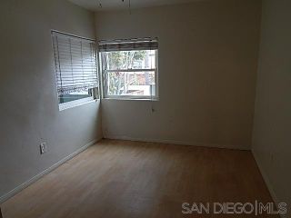 Photo 6: PACIFIC BEACH Property for sale: 821-25 Deal Ct in San Diego