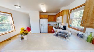 Photo 12: 52 634 ELM Street in Quesnel: Red Bluff/Dragon Lake Manufactured Home for sale in "Big Country MHP" : MLS®# R2723372