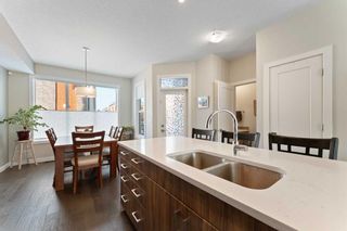Photo 15: 37 Greenbriar Place NW in Calgary: Greenwood/Greenbriar Row/Townhouse for sale : MLS®# A2102201