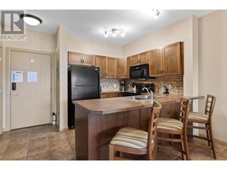 Photo 10: 654 Cook Road Unit# 504 in Kelowna: House for sale : MLS®# 10308459