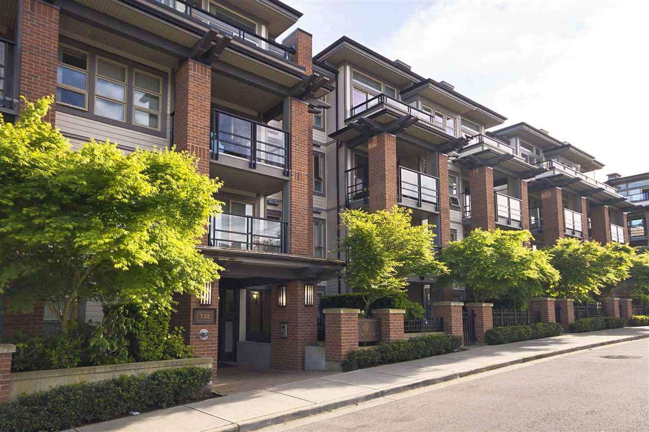 Main Photo: 426 738 E 29TH AVENUE in Vancouver: Fraser VE Condo for sale (Vancouver East)  : MLS®# R2068425