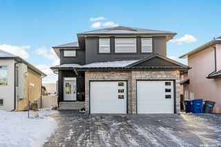 Photo 1: 438 Hastings Crescent in Saskatoon: Rosewood Residential for sale : MLS®# SK914631