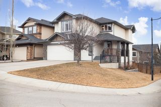Photo 2: 3 Cresthaven Bay SW in Calgary: Crestmont Detached for sale : MLS®# A1195083
