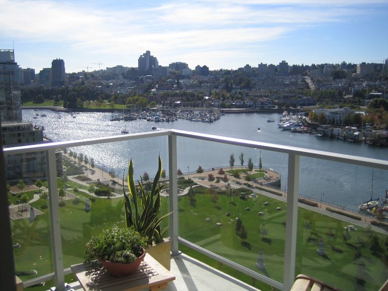Main Photo: 638 BEACH Crescent in Vancouver: False Creek North Condo for sale in "ICON" (Vancouver West)  : MLS®# V618693