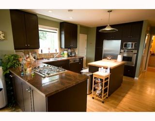 Photo 2: 1793 W 61ST AV in Vancouver: South Granville House for sale (Vancouver West)  : MLS®# V783753