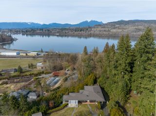 Photo 4: 8898 ARMSTRONG Road in Langley: County Line Glen Valley House for sale : MLS®# R2762086