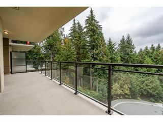Photo 16: 402 1415 PARKWAY BOULEVARD in Coquitlam: Westwood Plateau Condo for sale : MLS®# R2416229