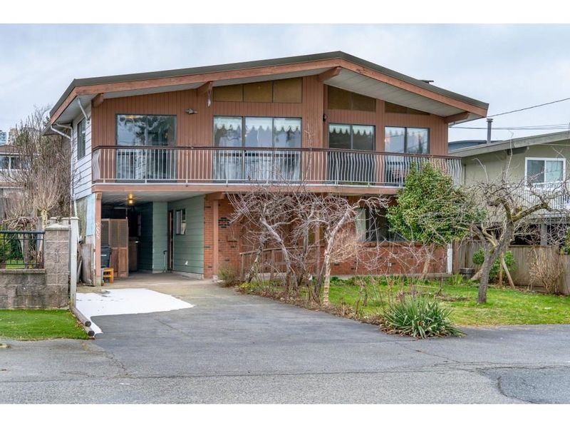 FEATURED LISTING: 6605 DUFFERIN Avenue Burnaby